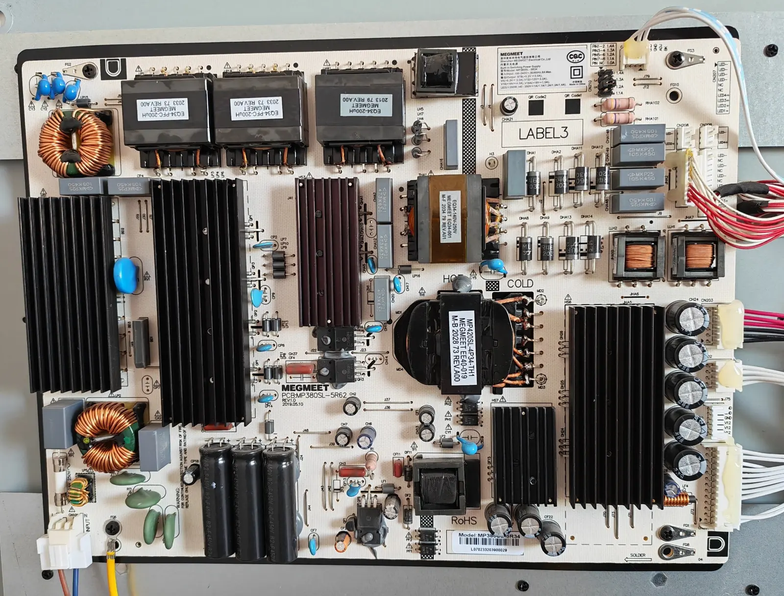 Интерактивті панельдің Megmeet MP380SL-5R34 қуат блогы